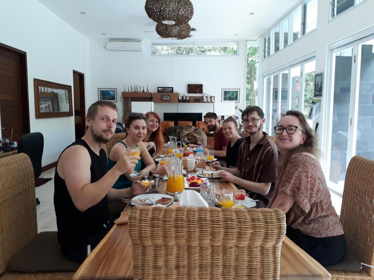 Narvik Villa Lombok Exteriör bild